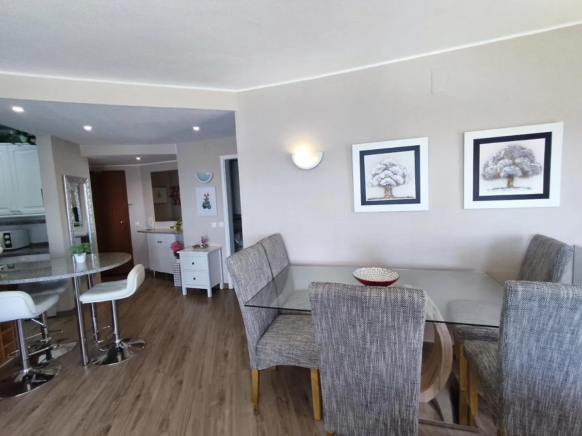 7C Invicta - Casas & Papeis Apartamento Armação de Pêra
